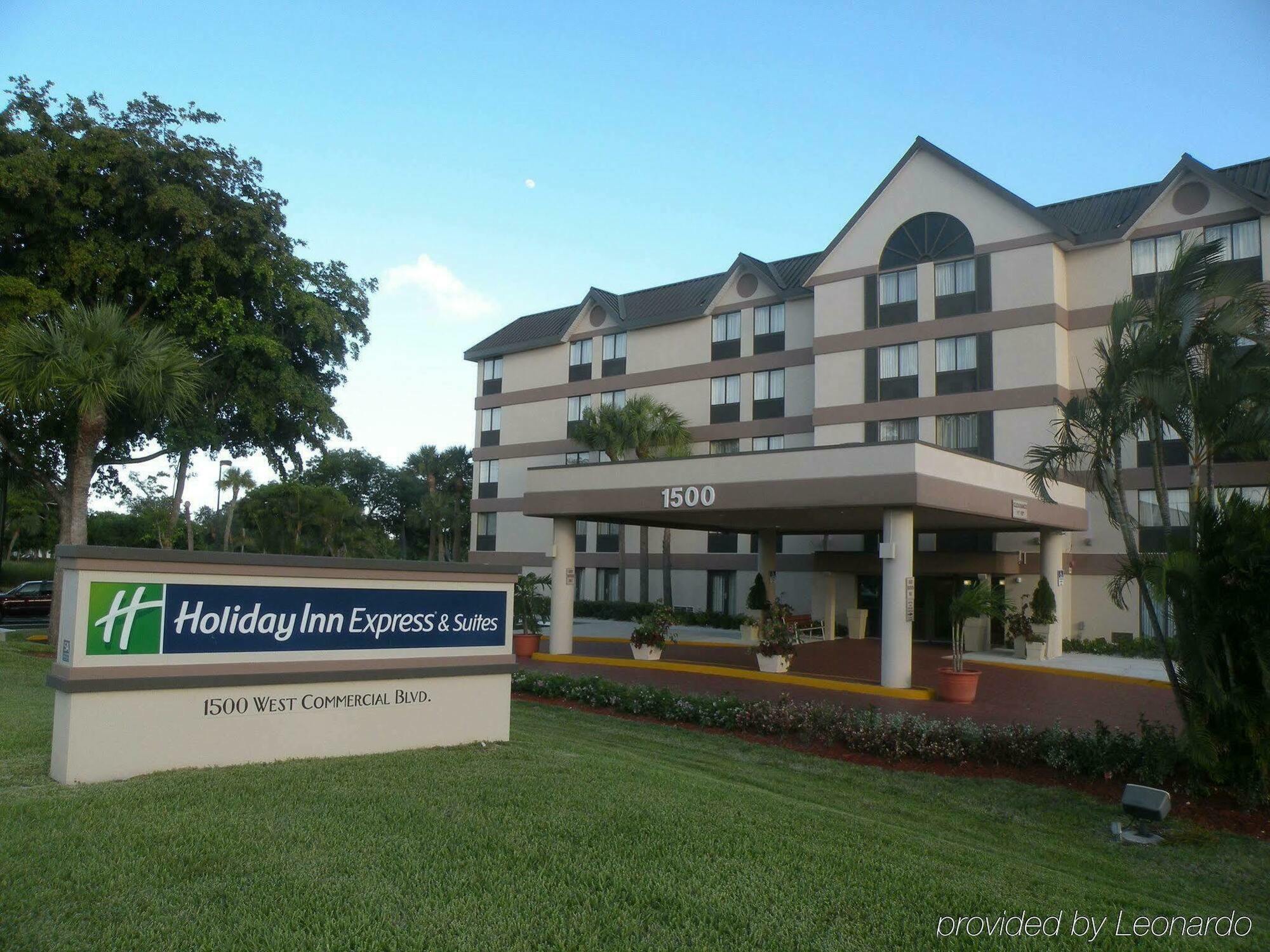 Holiday Inn Express Fort Lauderdale North - Executive Airport, An Ihg Hotel Exterior photo